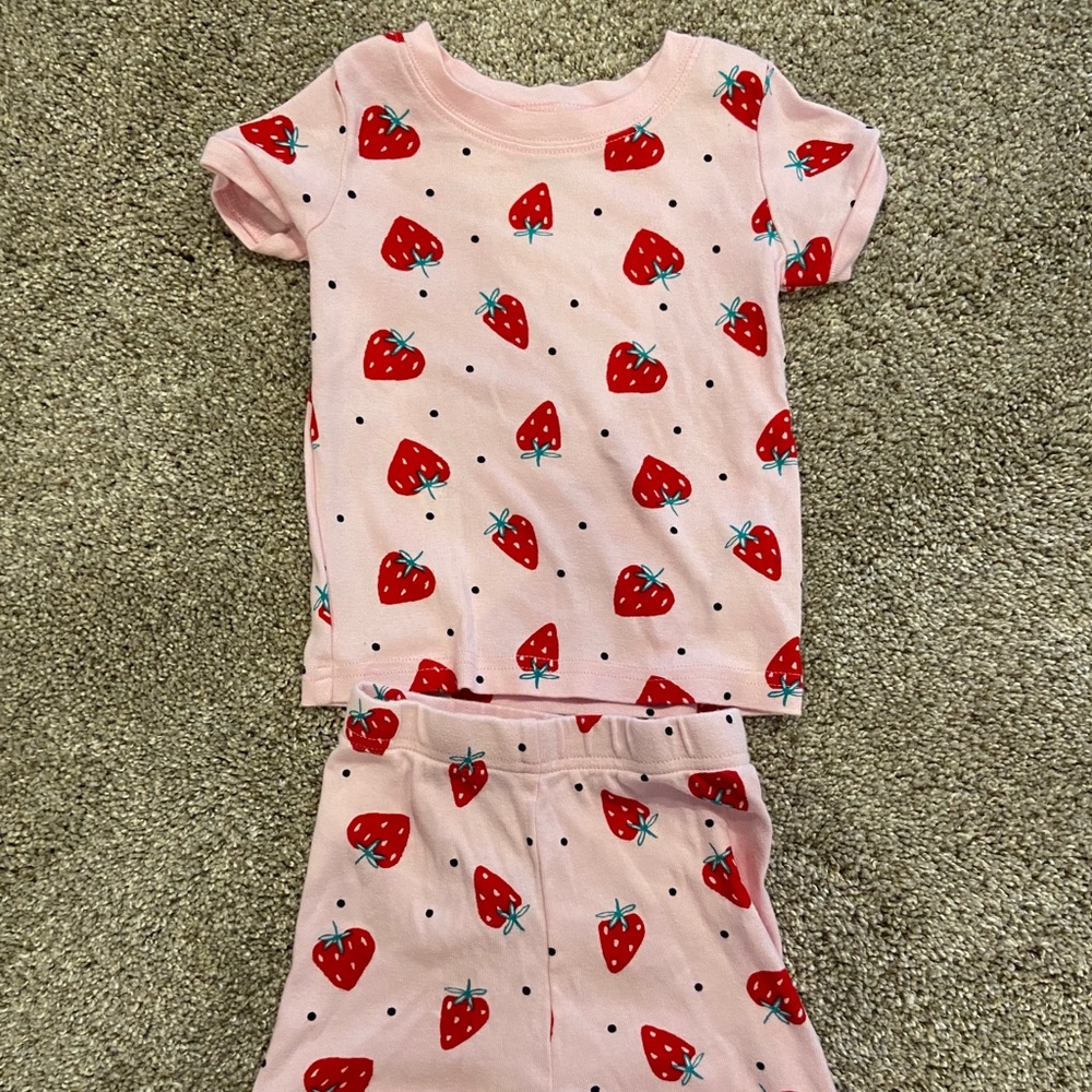 Old Navy Size 18-24 Months Strawberry Pajama Set